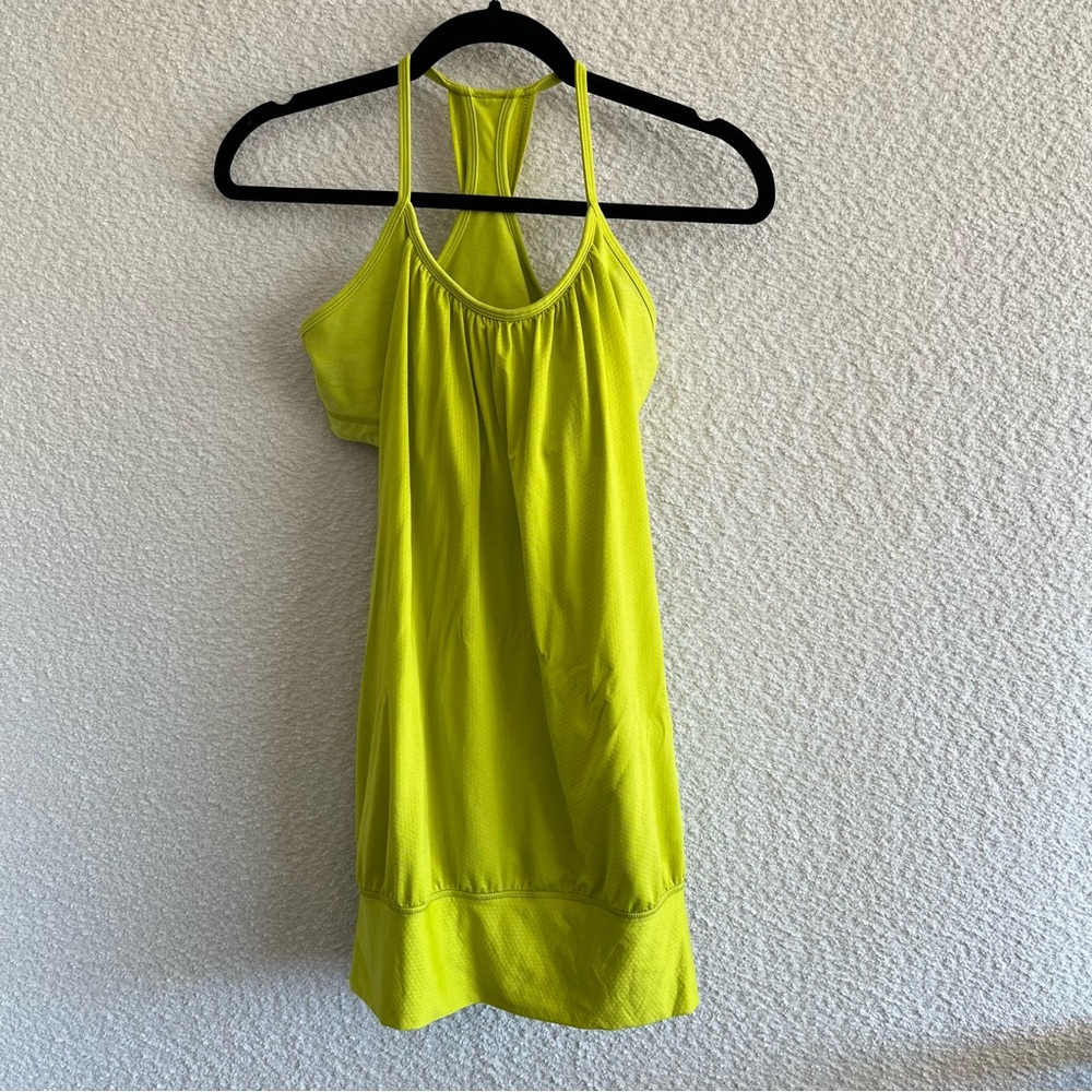 Lululemon Women’s Lime Green No Limits Sports Bra Tank Top Size 8